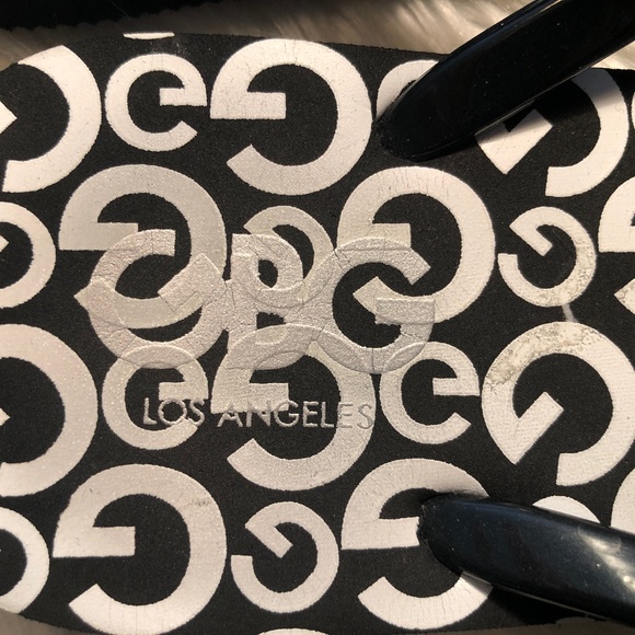 G by Guess Los Angeles Bling Summer Flip Flops Size 7/8 - Picture 6 of 7